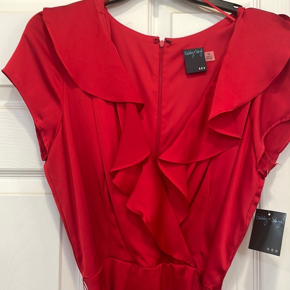 Gabby Skye Dresses & Skirts - Red Dress
